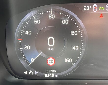Volvo XC40 RECHARGE T5 R-DESIGN PRO 23