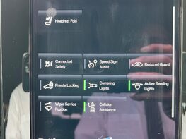 Volvo XC40 RECHARGE T5 R-DESIGN PRO 33