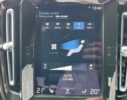 Volvo XC40 RECHARGE T5 R-DESIGN PRO 34