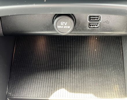Volvo XC40 RECHARGE T5 R-DESIGN PRO 44