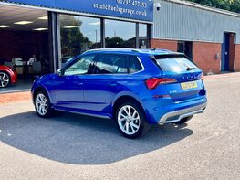 Skoda Kamiq SE L EXECUTIVE TSI 9