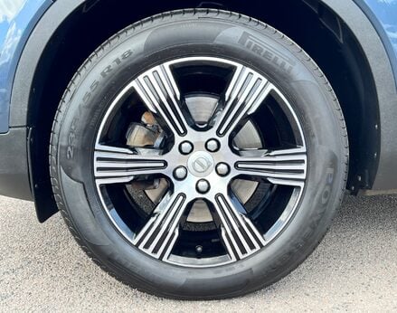 Volvo XC40 T4 INSCRIPTION 13