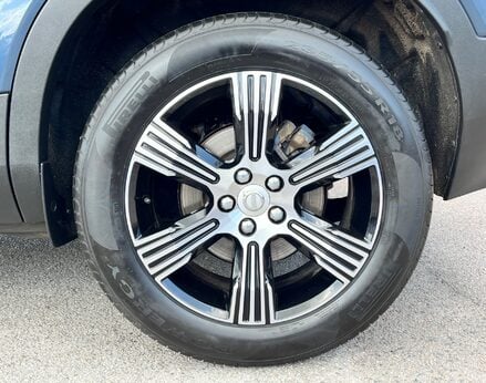 Volvo XC40 T4 INSCRIPTION 14