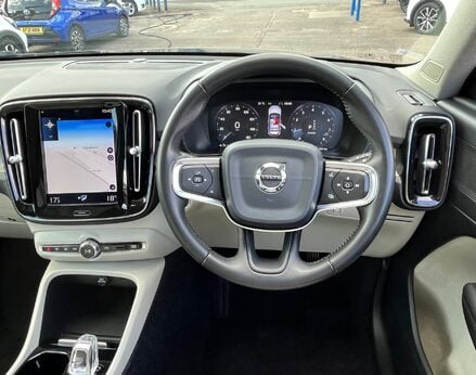 Volvo XC40 T4 INSCRIPTION 19