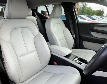 Volvo XC40 T4 INSCRIPTION 52