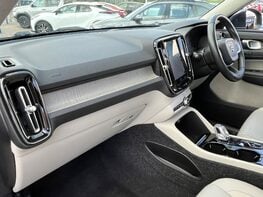 Volvo XC40 T4 INSCRIPTION 17