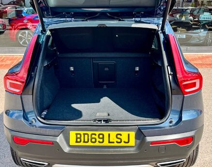 Volvo XC40 T4 INSCRIPTION 57