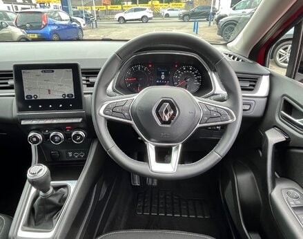 Renault Captur ICONIC TCE 19