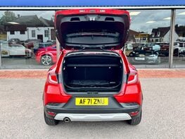 Renault Captur ICONIC TCE 65