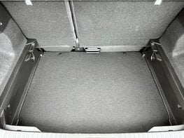 Renault Captur ICONIC TCE 68