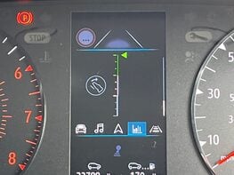 Renault Captur ICONIC TCE 30