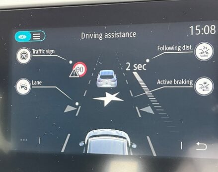 Renault Captur ICONIC TCE 37