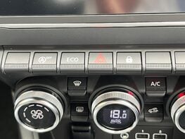 Renault Captur ICONIC TCE 48