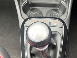 Kia Picanto GT-LINE S 38