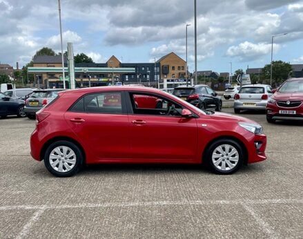 Kia Rio 1 10