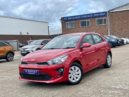 Kia Rio 1