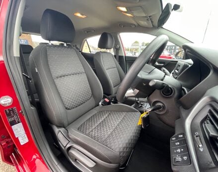 Kia Rio 1 40
