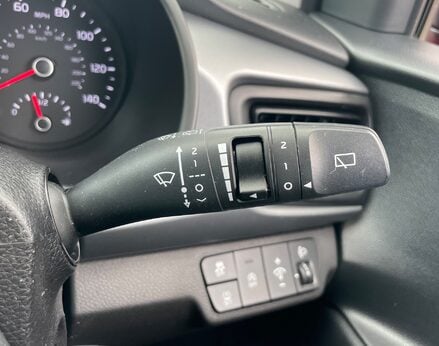 Kia Rio 1 36