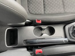 Kia Rio 1 32
