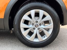 Renault Captur ICONIC TCE 14