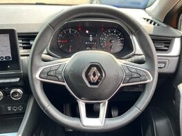 Renault Captur ICONIC TCE 20