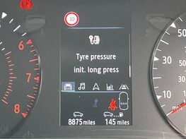 Renault Captur ICONIC TCE 23