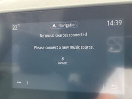 Renault Captur ICONIC TCE 37