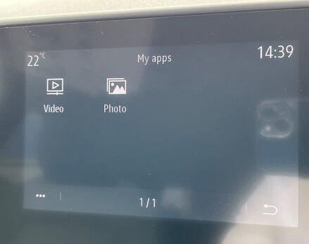 Renault Captur ICONIC TCE 39