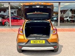 Renault Captur ICONIC TCE 65
