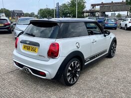 Mini Hatch COOPER S 8