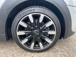 Mini Hatch COOPER S 15