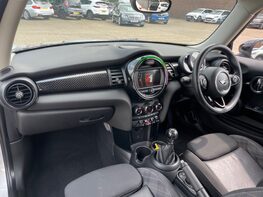 Mini Hatch COOPER S 24