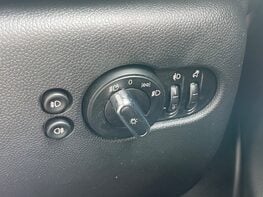 Mini Hatch COOPER S 47
