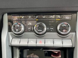 Skoda Karoq SE L TDI SCR DSG 48
