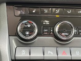 Skoda Karoq SE L TDI SCR DSG 49
