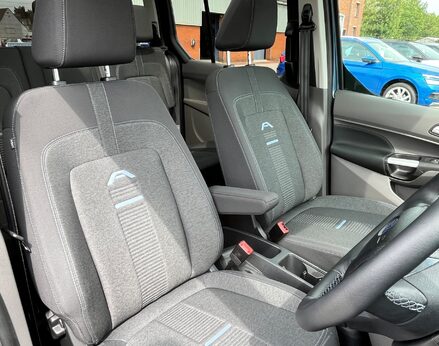Ford Grand Tourneo Connect ACTIVE ECOBLUE 60