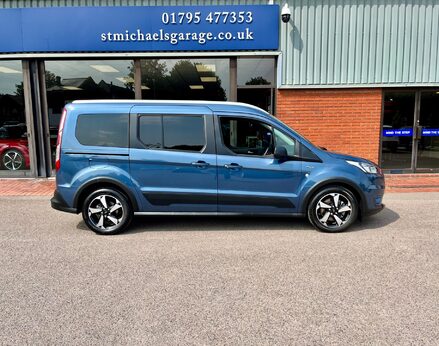 Ford Grand Tourneo Connect ACTIVE ECOBLUE 12