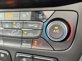 Ford Grand Tourneo Connect ACTIVE ECOBLUE 46