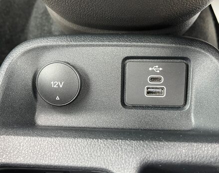 Ford Grand Tourneo Connect ACTIVE ECOBLUE 50