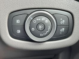Ford Grand Tourneo Connect ACTIVE ECOBLUE 57