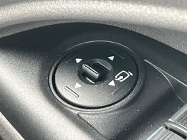 Ford Grand Tourneo Connect ACTIVE ECOBLUE 58