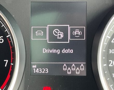 Volkswagen Touran SE FAMILY TSI 22