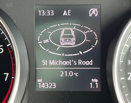 Volkswagen Touran SE FAMILY TSI 26