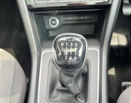 Volkswagen Touran SE FAMILY TSI 43