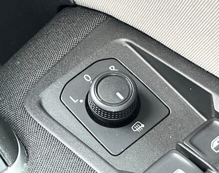 Volkswagen Touran SE FAMILY TSI 50