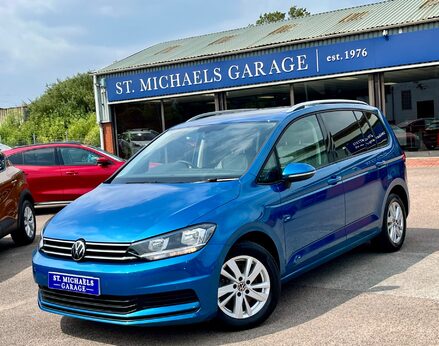 Volkswagen Touran SE FAMILY TSI 1