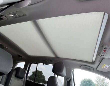 Volkswagen Touran SE FAMILY TSI 65