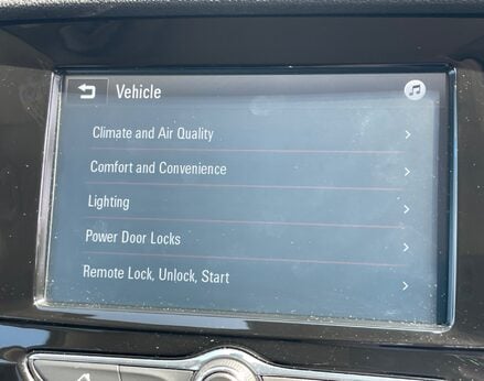 Vauxhall Mokka X ELITE S/S 33