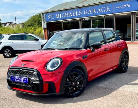 Mini Hatch COOPER S SPORT 1