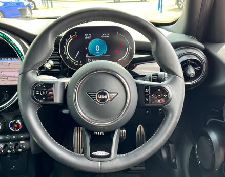 Mini Hatch COOPER S SPORT 18
